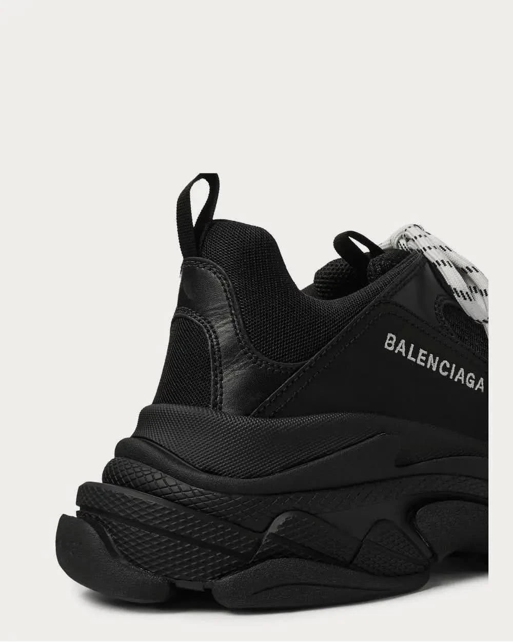 Balenciaga Triple S 'Black' KickHaven Bulgaria KickHaven Bulgaria