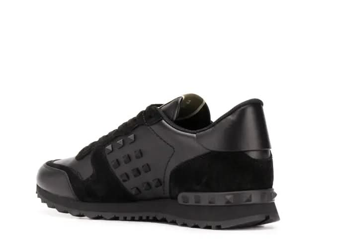 Valentino Garavani Rockstud low-top sneakers KickHaven Bulgaria KickHaven Bulgaria