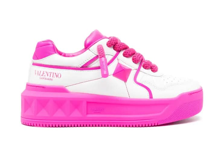Valentino One Stud XL low-top sneakers - 329.00- Valentino