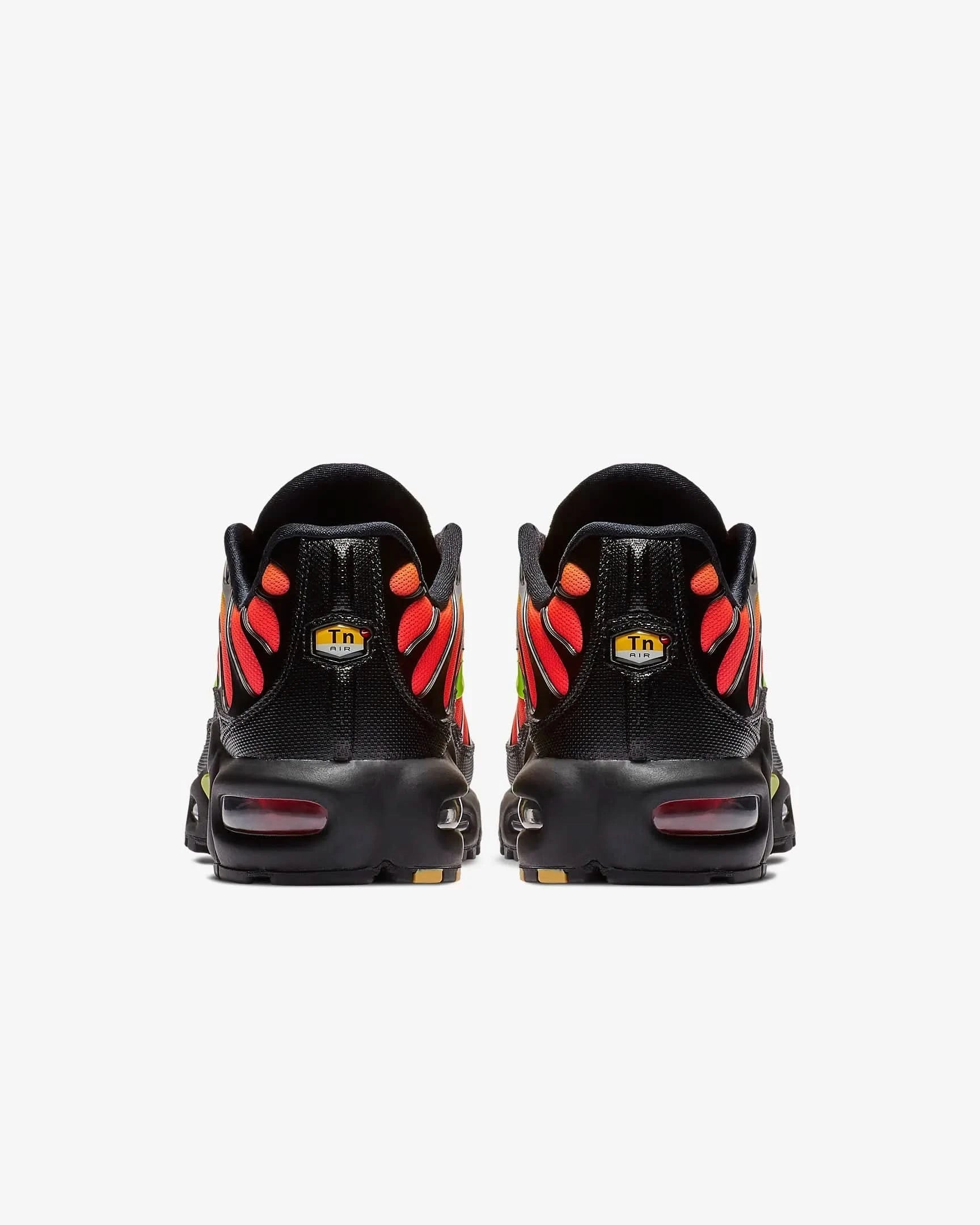 Nike Air Max Plus TN SE "Solar Red" KickHaven Bulgaria KickHaven Bulgaria