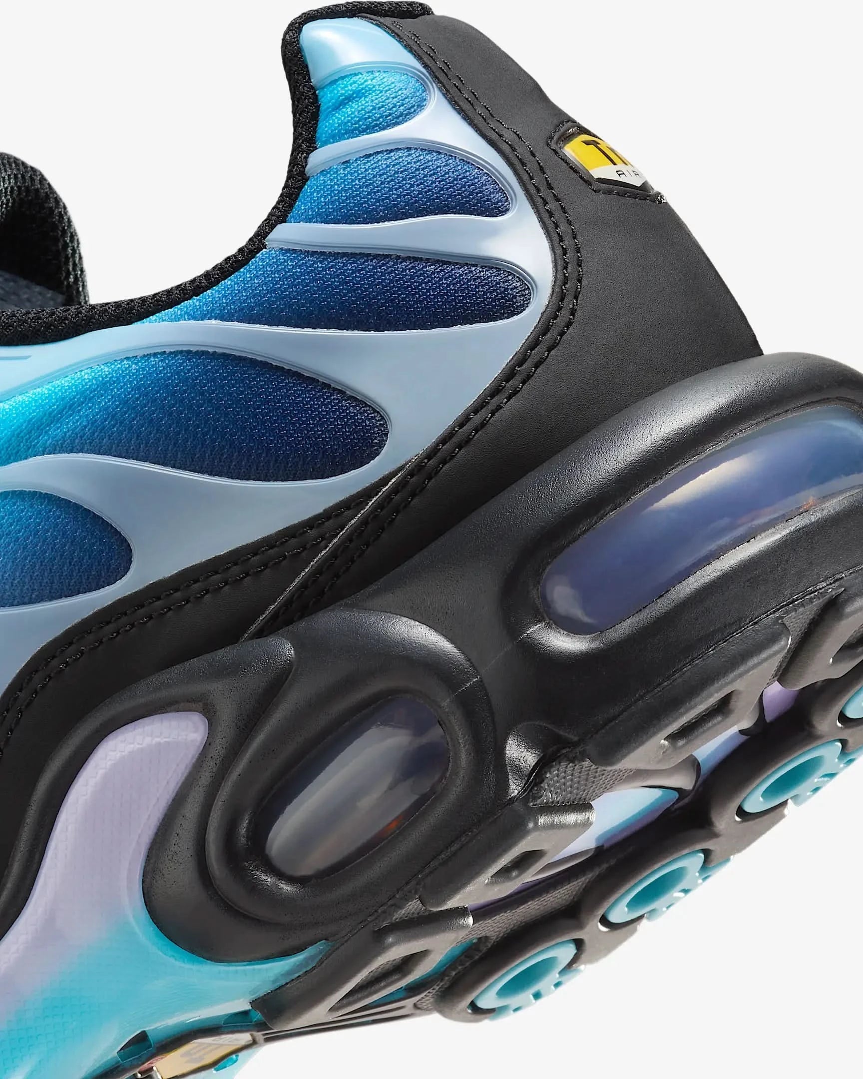 Nike Air Max Plus "Hydrangeas" KickHaven Bulgaria  KickHaven Bulgaria