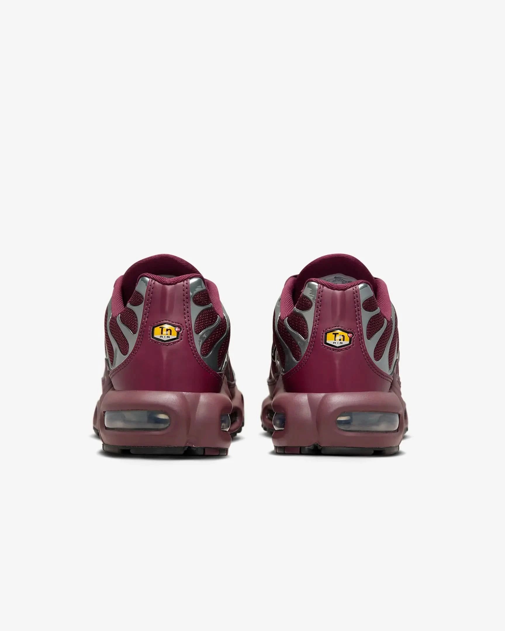 Nike Air Max Plus SE "Night Maroon" KickHaven Bulgaria KickHaven Bulgaria