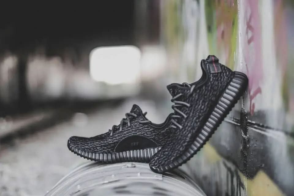 Yeezy 350 Pirate Black 2.0 KickHaven Bulgaria  KickHaven Bulgaria