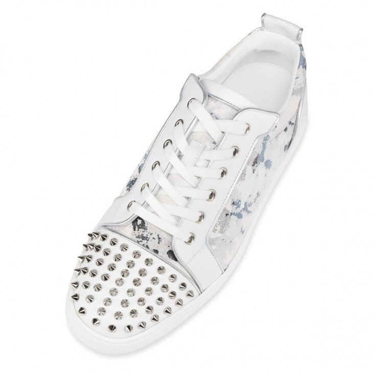 Louboutin Louis Junior Spikes "Calf leather, leather Gravity and spikes - White"
