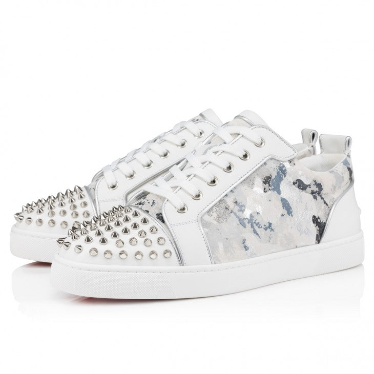 Louboutin Louis Junior Spikes "Calf leather, leather Gravity and spikes - White"