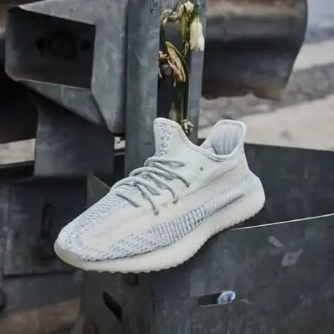 Yeezy Boost 350 V2 "Cloud White" (non-reflective)
