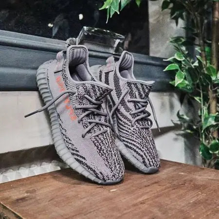 Yeezy Boost 350 V2 "Beluga 2.0" - Доставка за 1 работен ден Доставка за 1 ден