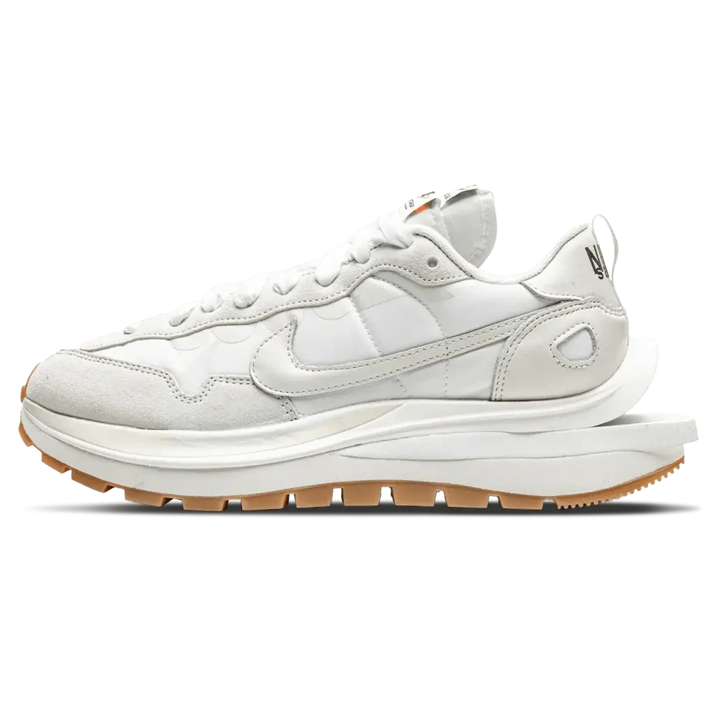 Sacai x Nike VaporWaffle 'Sail Gum' - Доставка за 1 работен ден