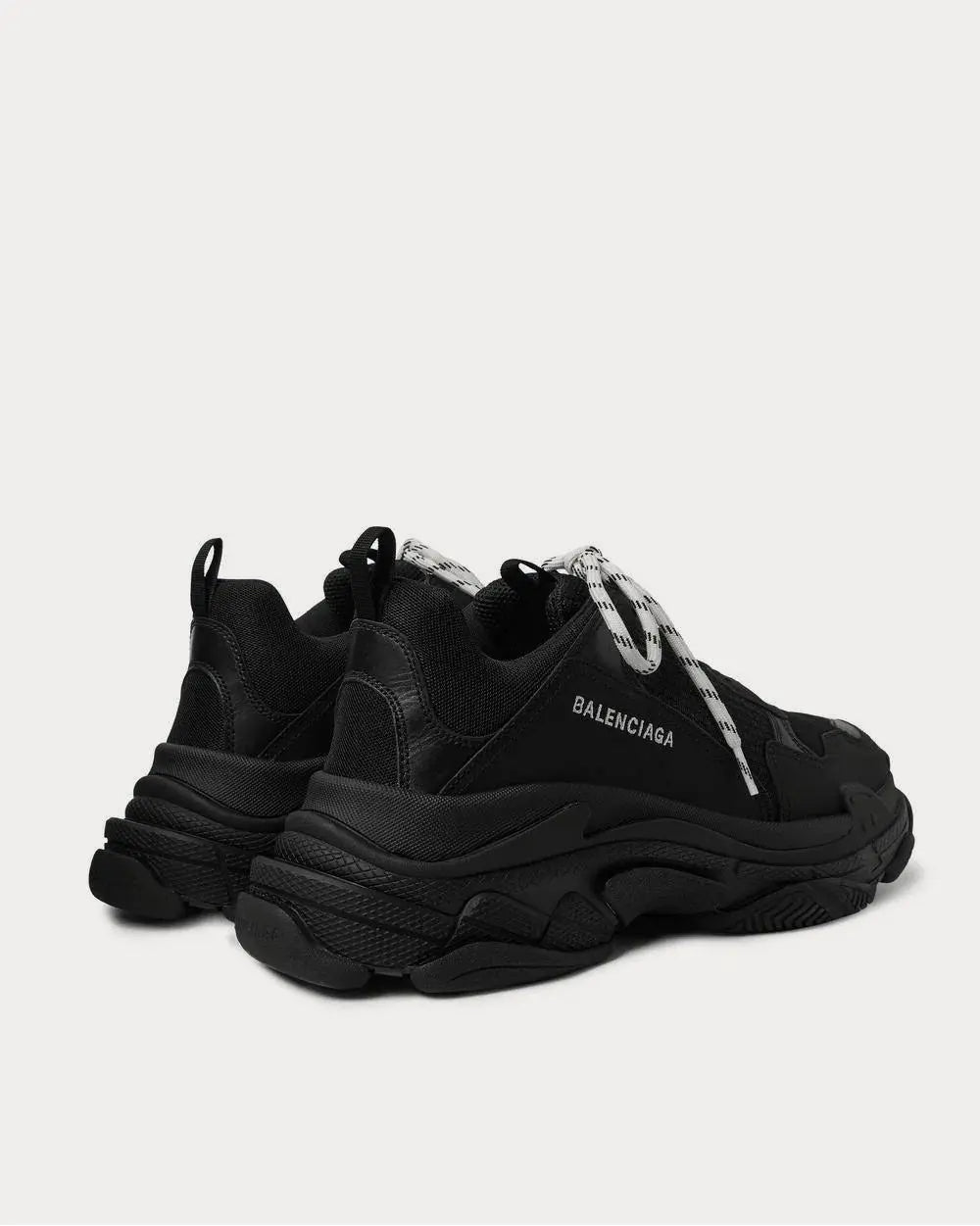 Balenciaga Triple S 'Black' KickHaven Bulgaria