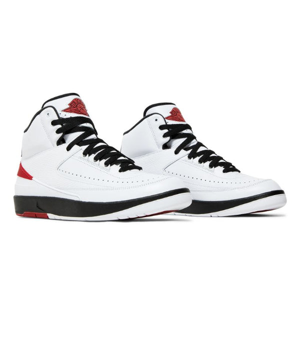 Air Jordan 2 Retro 'Chicago' 2022