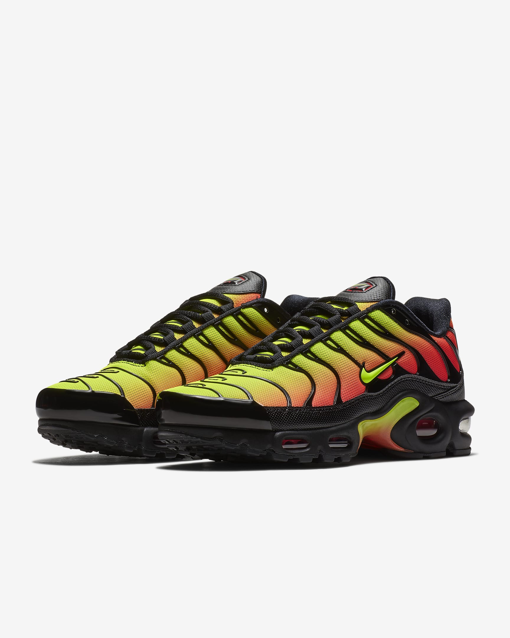 Nike Air Max Plus TN SE "Solar Red"