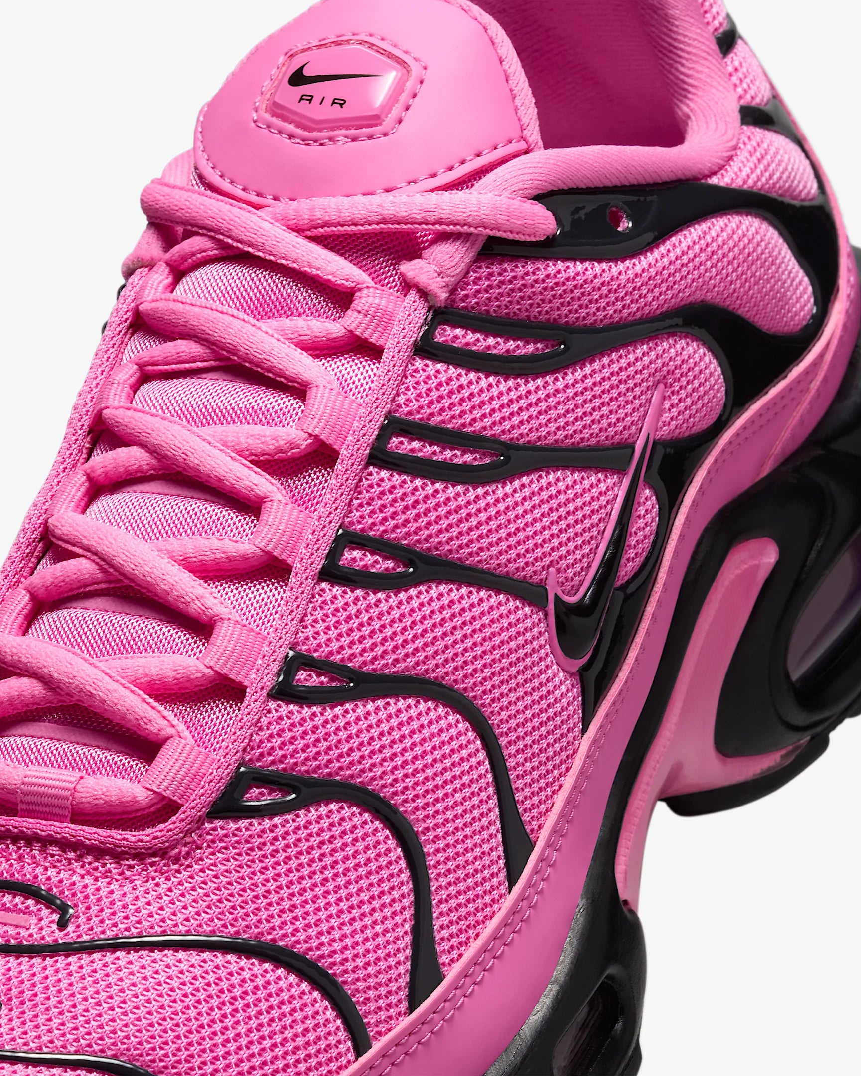 Nike Air Max Plus SE "Playful Pink"