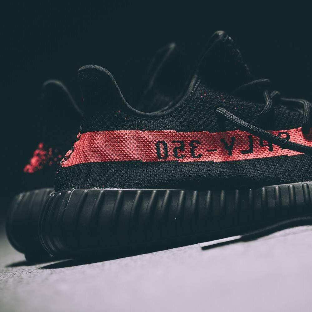Yeezy Boost 350 V2 'Core Black Red'