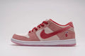 Nike SB Dunk Low "StrangeLove"