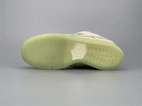 Nike SB Dunk Low "Mummy"