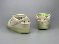Nike SB Dunk Low "Mummy"
